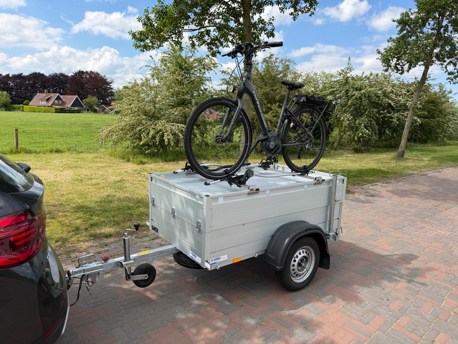 Anssems bagagewagen, zijaanzicht